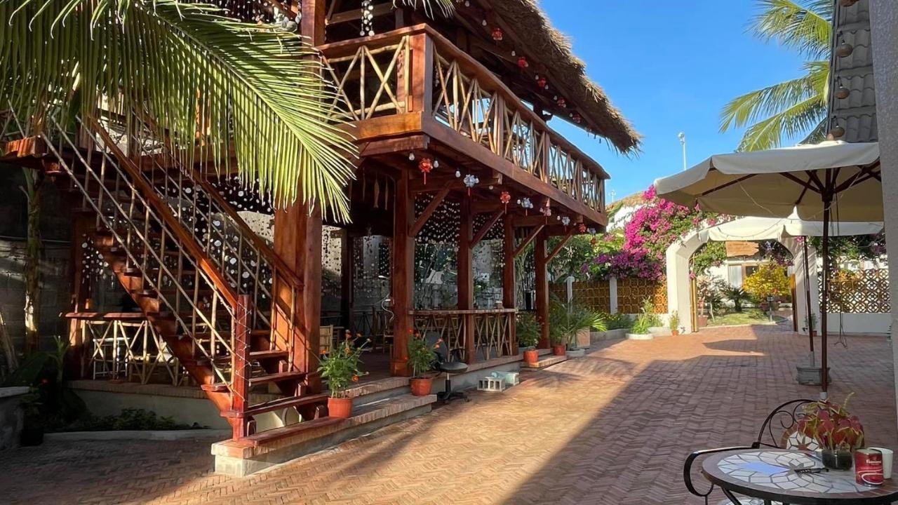 Golden Lotus Spa & Homestay Ap Thien Phuoc Exterior photo